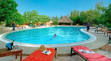 Hakuna Majiwe Beach Lodge