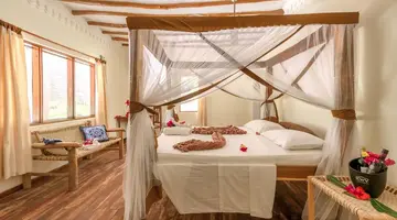 Hakuna Majiwe Beach Lodge