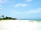 Hakuna Majiwe Beach Lodge