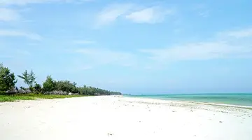 Hakuna Majiwe Beach Lodge