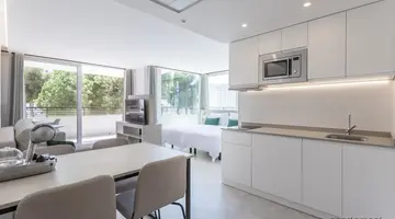 Halley Hotel and Apartment Affiliated By Melia
