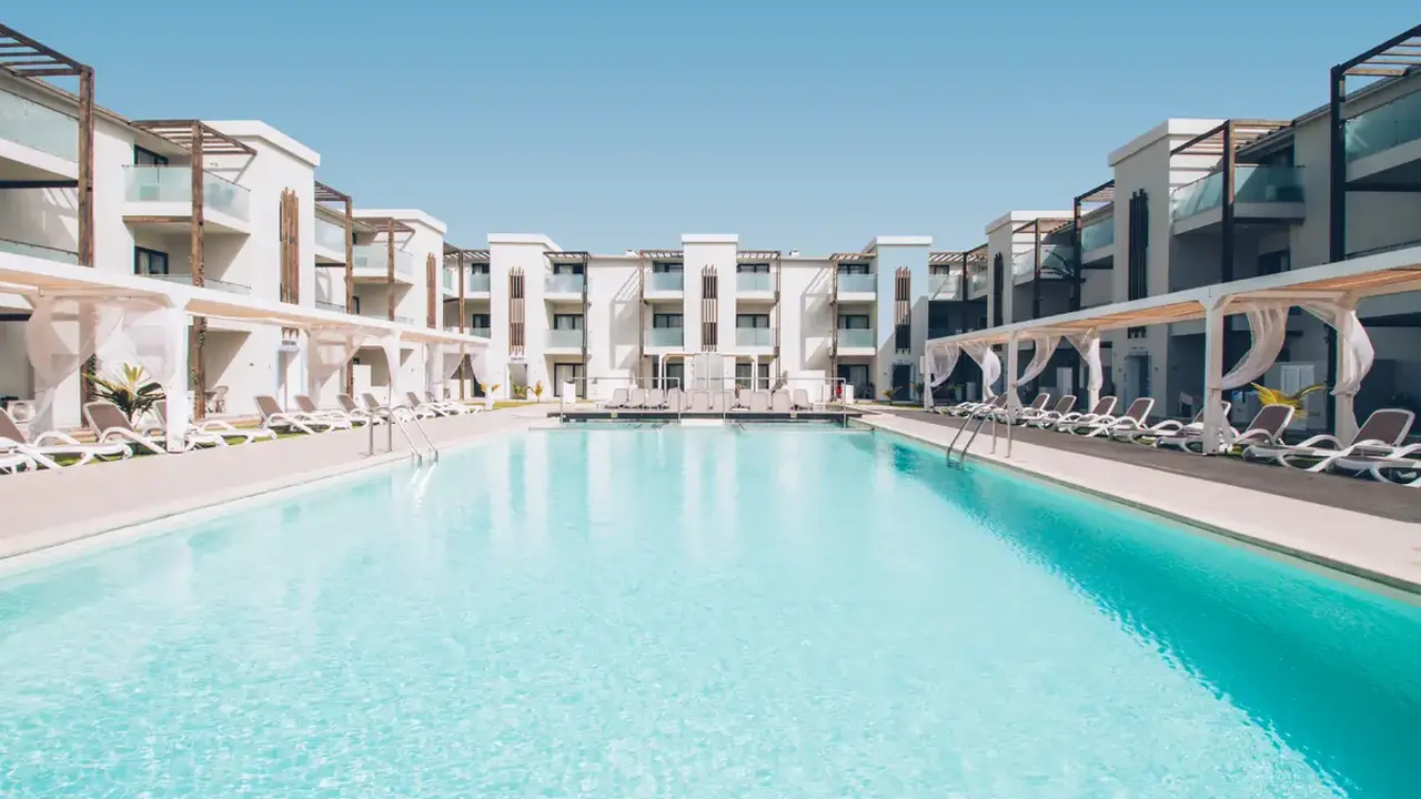 Halos Casa Resort