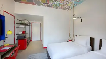 Hampton by Hilton Dubai Al Seef