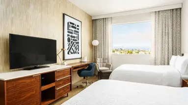 Hampton Inn & Suites Santa Monica