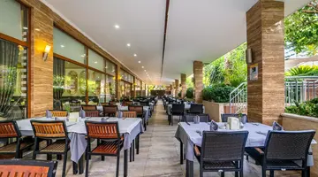 Hane Family Resort