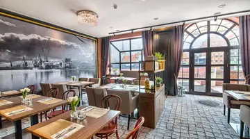 Hanza Hotel