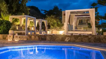 Happy Cretan Suites