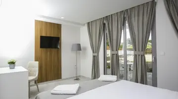 HAPPY DAYS HOTEL RHODOS