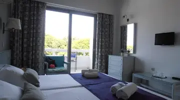 HAPPY DAYS HOTEL RHODOS