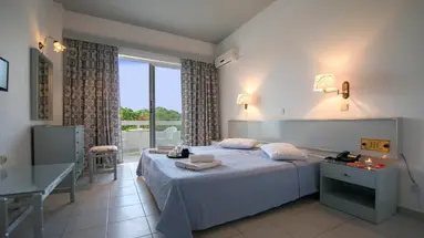 Happy Days Hotel Tholos