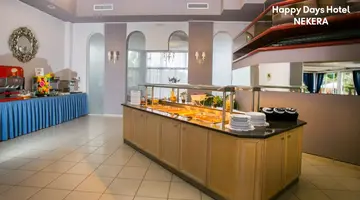 Happy Days Hotel