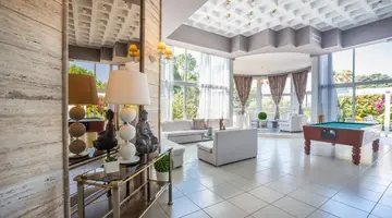 Happy Days Hotel