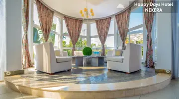 Happy Days Hotel