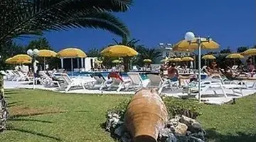 Happy Days Hotel