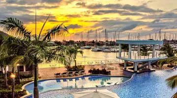 Harbor Club