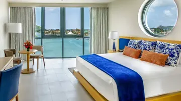 Harbor Club