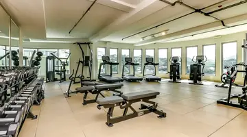 Harbor Club