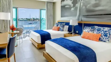 Harbor Club