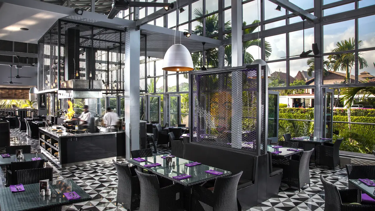 HARD ROCK HOTEL BALI