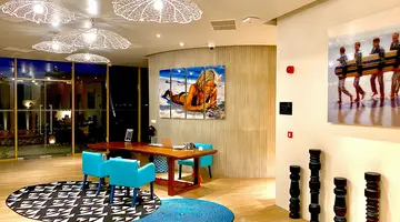 HARD ROCK HOTEL MALDIVES