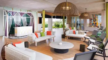HARD ROCK HOTEL MALDIVES