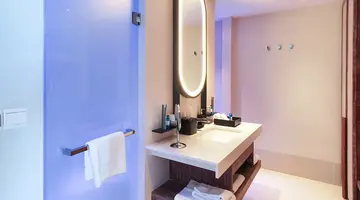 HARD ROCK HOTEL MALDIVES