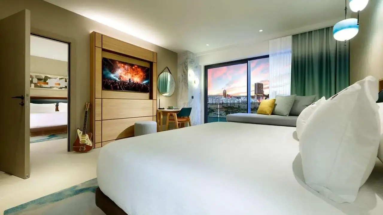 Hard Rock Hotel Malta