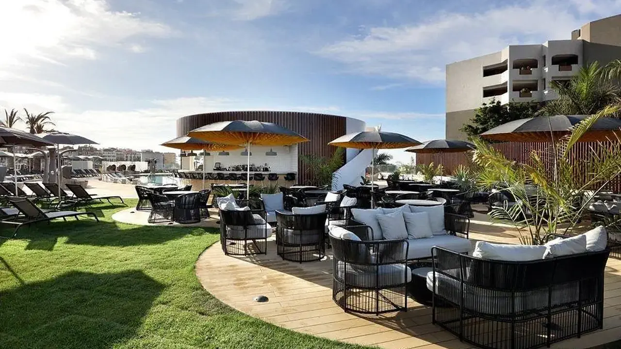Hard Rock Hotel Tenerife