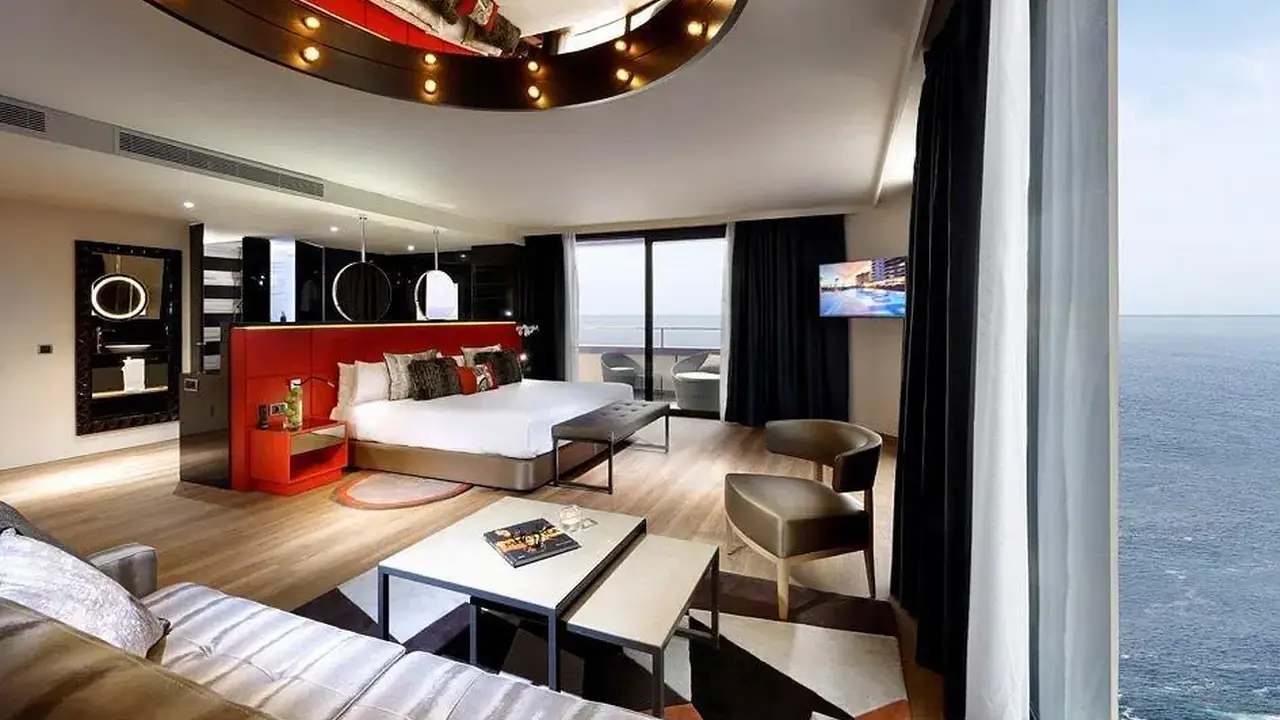 Hard Rock Hotel Tenerife