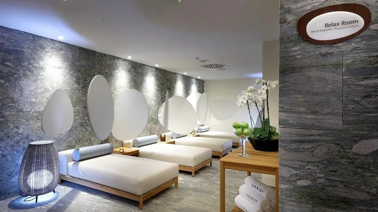 Hard Rock Hotel Tenerife