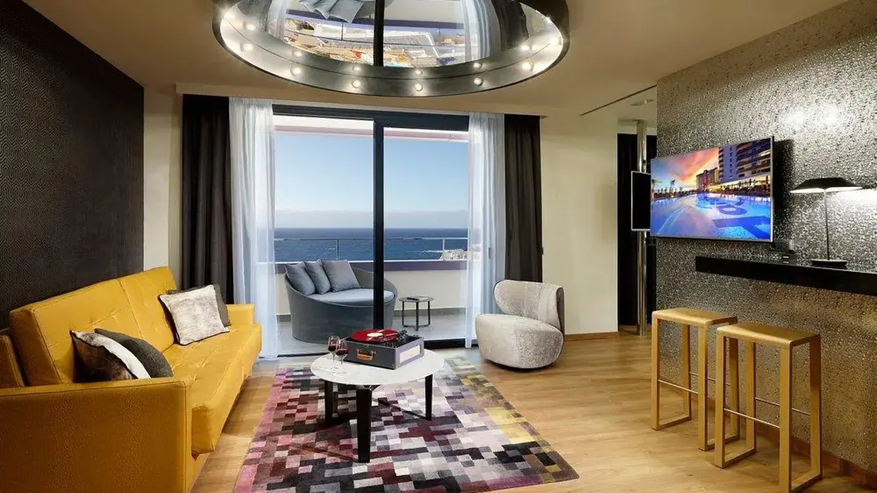 Hard Rock Hotel Tenerife