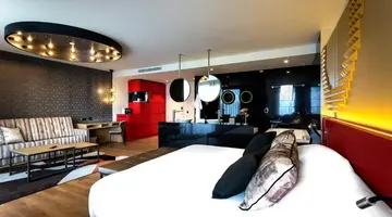 HARD ROCK HOTEL