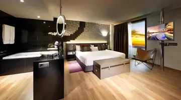 HARD ROCK HOTEL