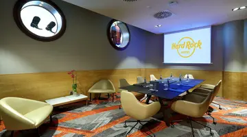 HARD ROCK HOTEL