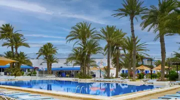 Hari Club Beach Resort