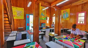 Hari Club Beach Resort