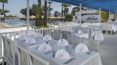 Hari Club Beach Resort
