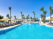 Hari Club Beach Resort