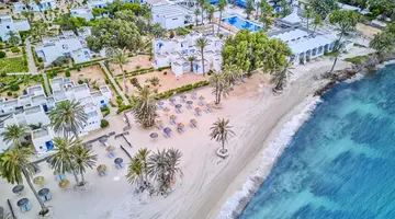 Hari Club Beach Resort