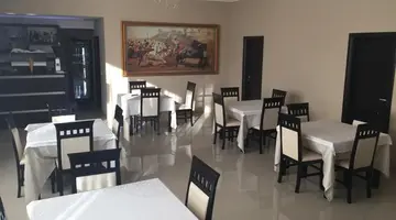 Haris Hotel