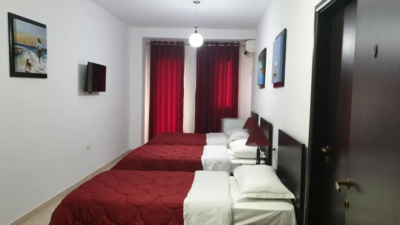 Haris Hotel