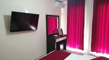 Haris Hotel