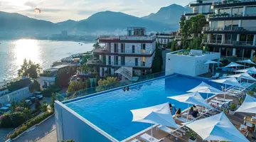 Harmonia Hotel