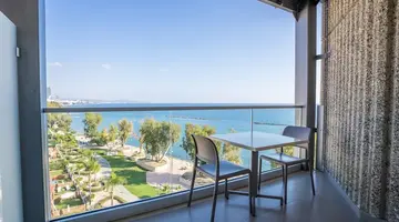 Harmony Bay Hotel