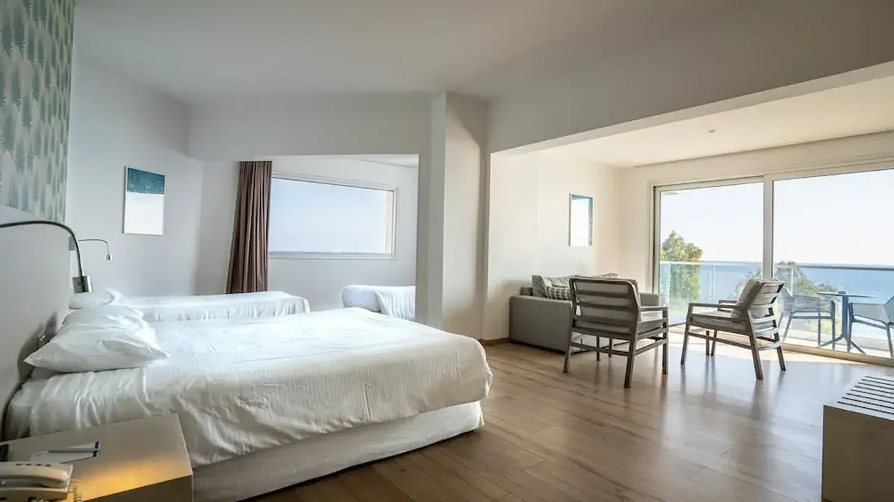 Harmony Bay Hotel