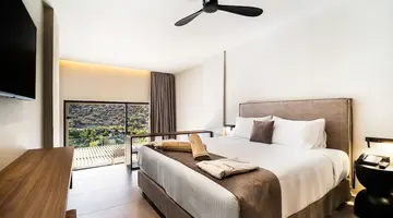 Harmony E Rock Hotel