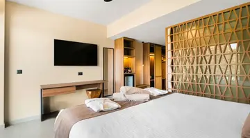 Harmony E Rock Hotel
