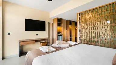 Harmony E Rock Hotel