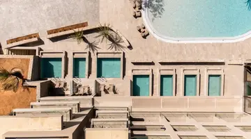 Harmony E Rock Hotel