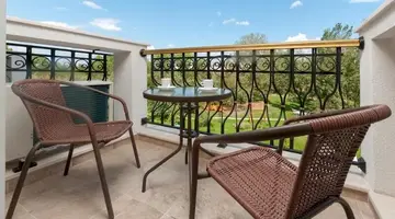 Harmony Suites 11, 12 Grand Resort